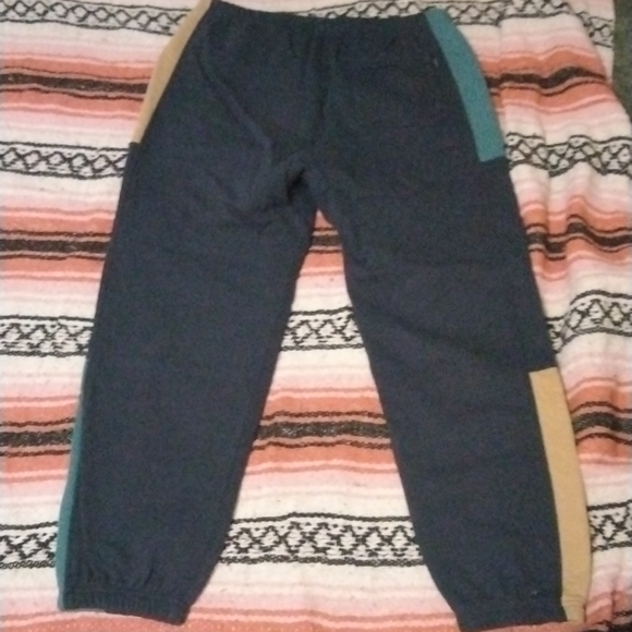 Supreme Formula sweatpants size m FW19 - Picture 6 of 6